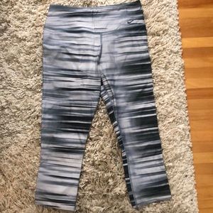 Nike capris